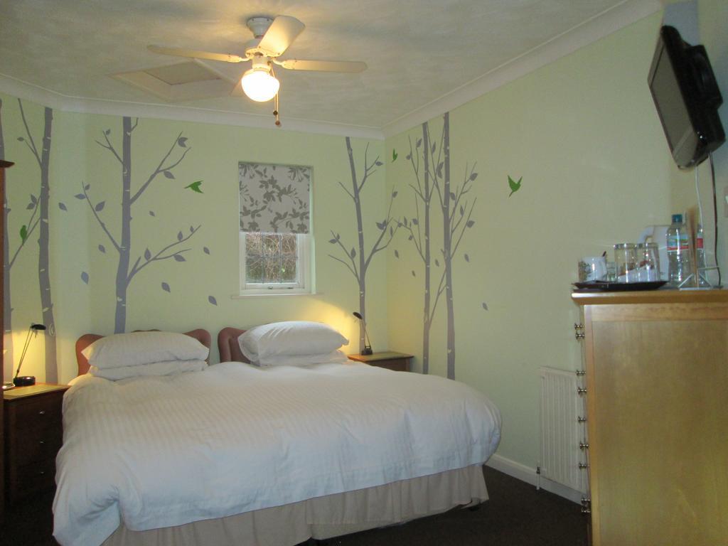 Crossways House Bed And Breakfast East Cowes Room photo
